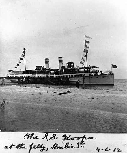 PSS Koopa, Bribie Island, 1912 StateLibQld 1 16414 Passenger ferry S.S. Koopa at the jetty at Bribie Island, Queensland, 1912.jpg