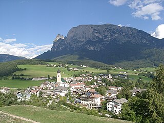 <span class="mw-page-title-main">Völs am Schlern</span> Comune in Trentino-Alto Adige/Südtirol, Italy
