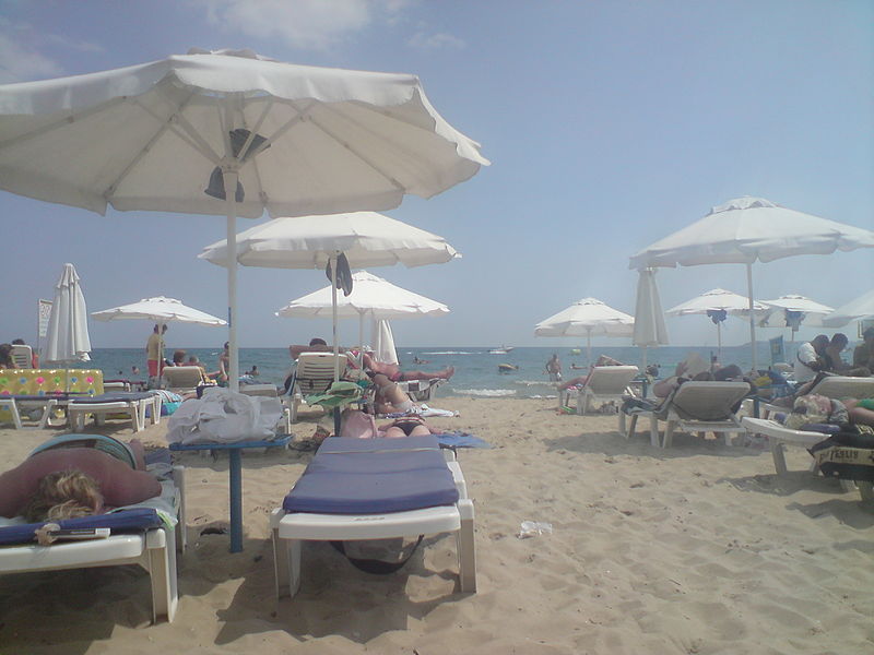 File:Sunny Beach 4.jpg