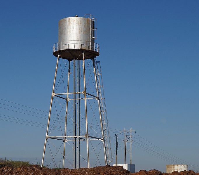 File:Tanque de agua I.jpg