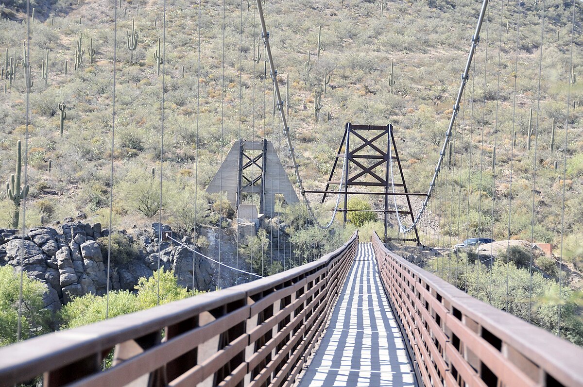 File:The Verde River Sheep Bridge - looking across the present bridge to th...