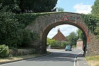 Arco del tranvía de Ticknall - geograph.org.uk - 5860678.jpg