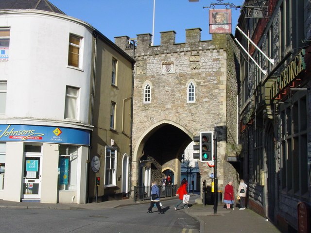 Chepstow Town Gate, originally dating from the late 13th century, rebuilt in the 16th century and later restored