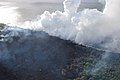Lava erreicht das Meer an zwei Stellen