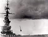 Odpálení V-2 z paluby USS Midway během operace Sandy, 6. září 1947