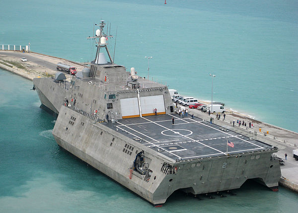 Port-aft view of an Independence-class LCS