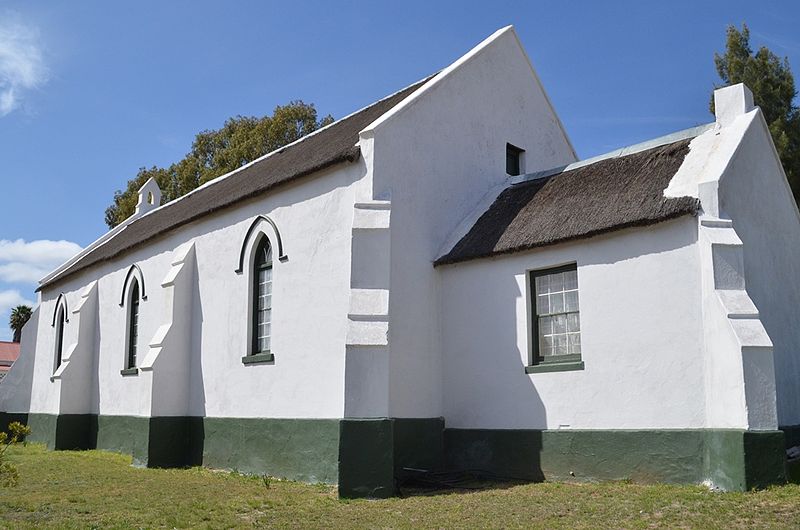 File:Uniondale, Old Congregational Church side.JPG