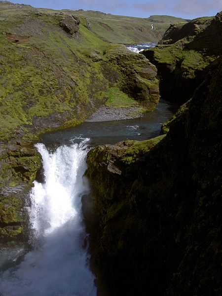 File:Upper waterfalls of the Skogafoss Iceland 2005 5.JPG