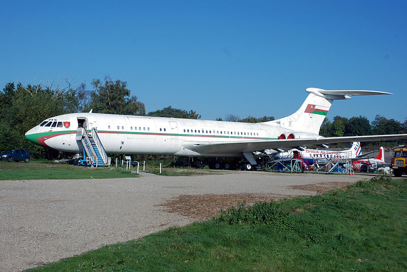 File:VC10 (1675933057).jpg