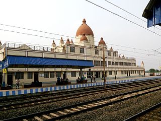 <span class="mw-page-title-main">Joychandi Pahar railway station</span> Railway station in West Bengal, India