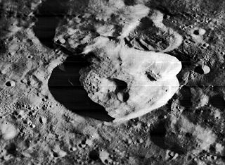 Virtanen (crater) lunar crater