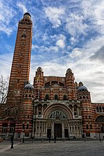 Westminster Cathedral - 15412382573.jpg