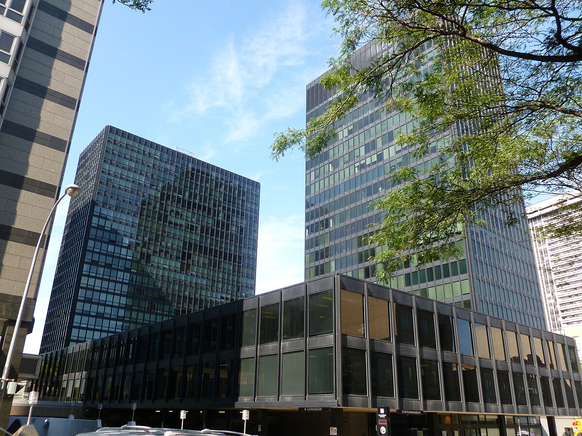 vans downtown montreal