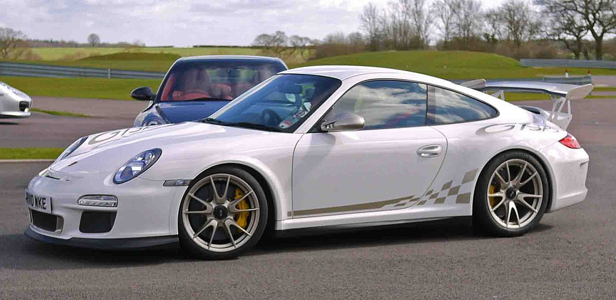 Porsche 911 gt3 RS White