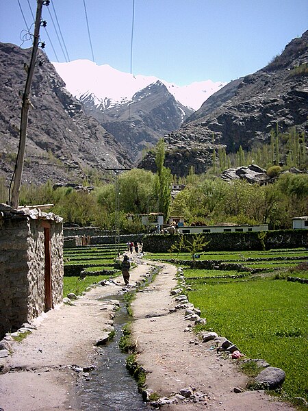 File:Yugo baltistan.jpg