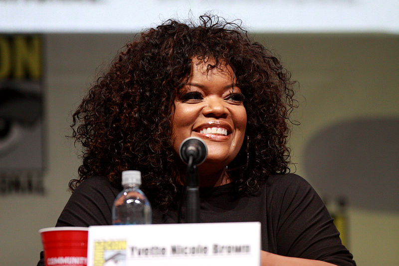 File:Yvette Nicole Brown (9365589102).jpg