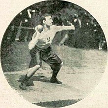 Émile Torchebœuf, juara de France de lancer de poids en 1900.jpg
