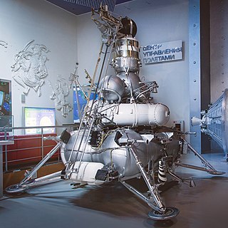 <span class="mw-page-title-main">Luna E-8-5M No. 412</span> Soviet space probe (Luna 1975A)