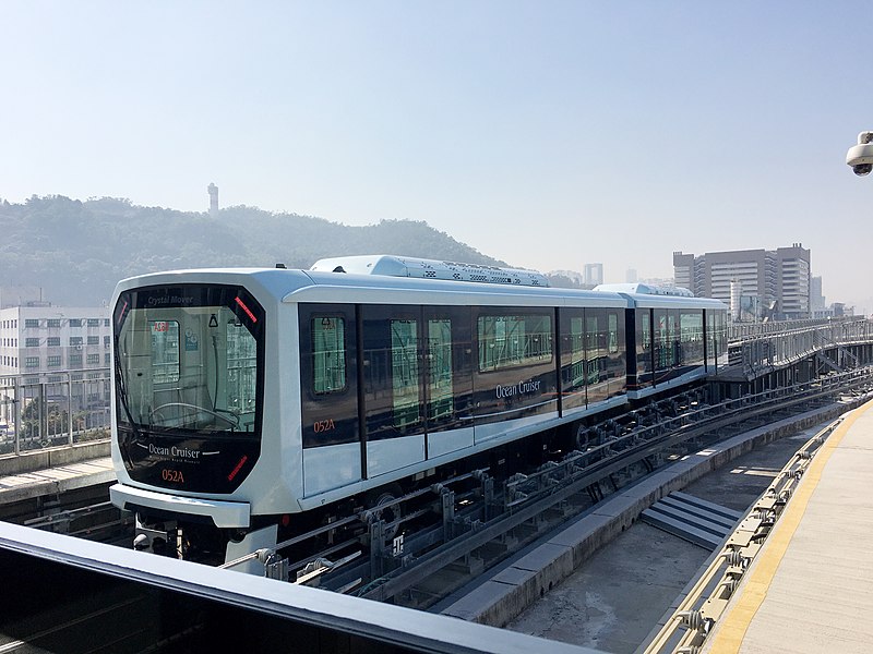 File:052B-052A Macau Light Rapid Transit Taipa Line 11-12-2019.jpg