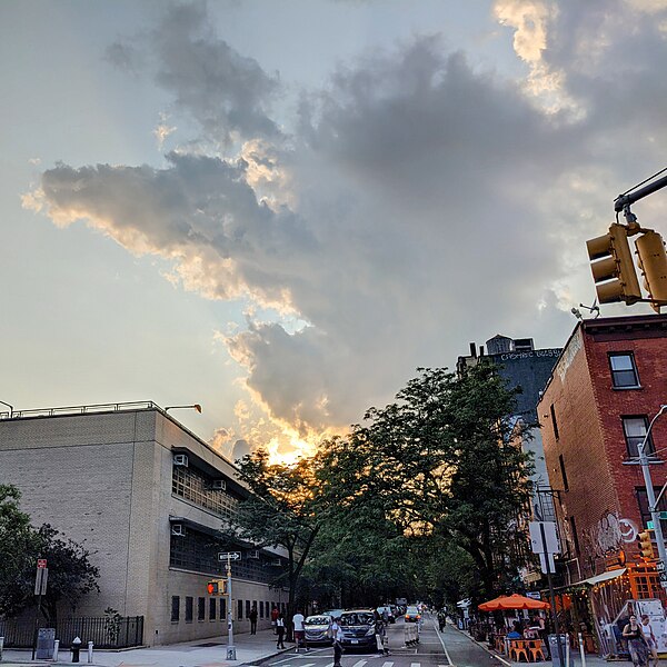 File:12th Street Sunset (51314143606).jpg