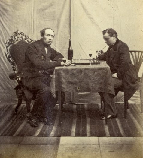 Bestand:1863-4-Fotograaf J.E. van Rheden.webp