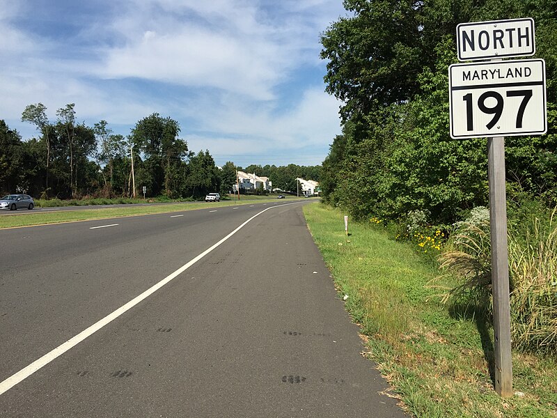 File:2016-09-09 10 37 45 View north along Maryland State Route 197 (Collington Road) at U.S. Route 301 (Crain Highway) in Bowie, Prince Georges County, Maryland.jpg