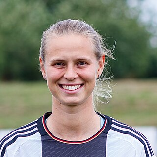 <span class="mw-page-title-main">Klara Bühl</span> German footballer (born 2000)
