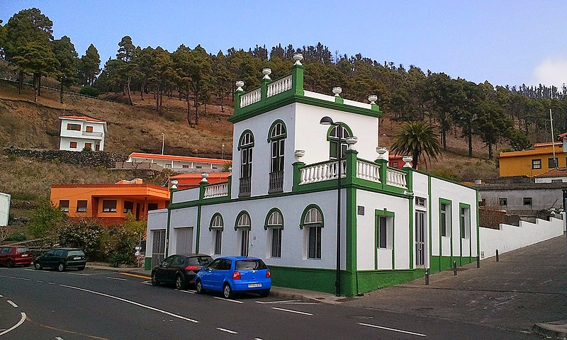 File:38740 Los Canarios, Santa Cruz de Tenerife, Spain - panoramio.jpg