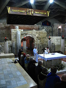 Mass in the Grotto of the Annunciation, Nazareth. 4200-20080119-0624UTC--nazareth-church-of-the-annunciation-grotto.jpg
