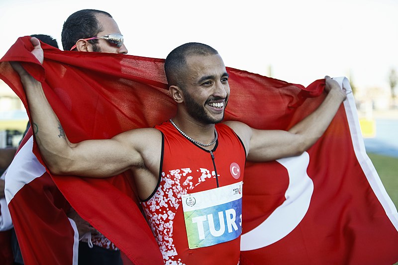 File:5. Islamic Solidarity Games 2021 Konya Athletics Men 4X400m 20220812 2.jpg