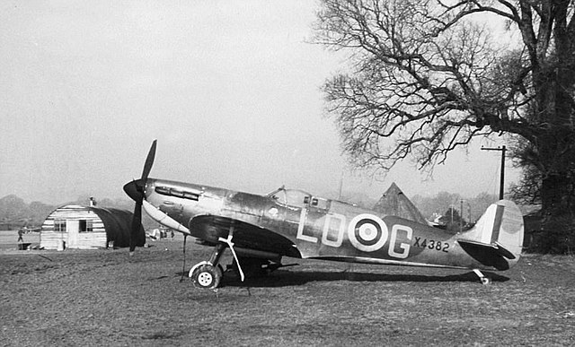 X4382, a late production Spitfire Mk I of 602 Squadron flown by P/O Osgood Hanbury, Westhampnett, September 1940