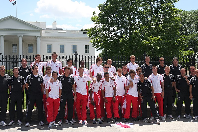 File:Ajax at the White House.jpg