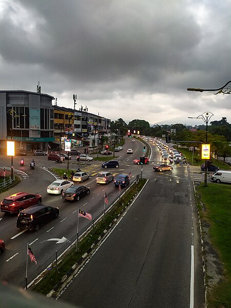 File:Ampangan, Seremban, Negeri Sembilan.jpg