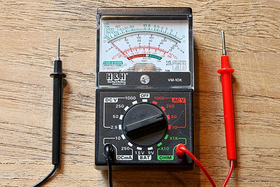 Analog multimeter HARTIG & HELLING VM-10K