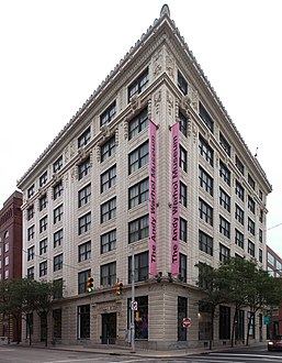 Andy Warhol Museum, Pittsburgh, 2015-06-17, 01.jpg