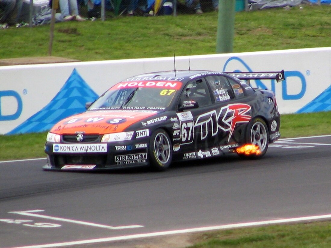 File:Bathurst 1000 2005 1.jpg