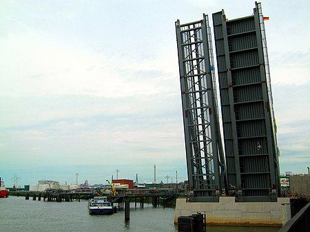 Baustelle Rethe Klappbrücke Nordseite