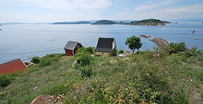 How to get to Bleikøya with public transit - About the place