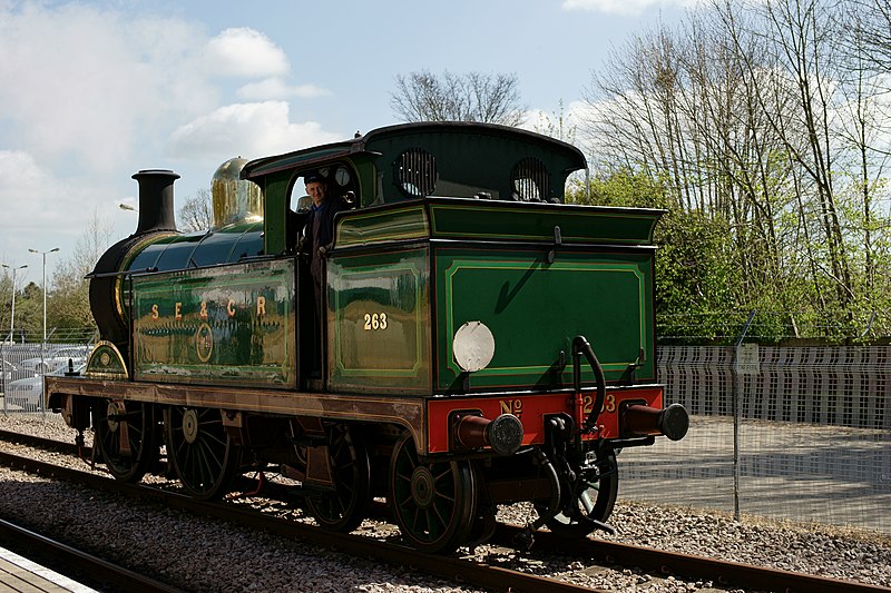 File:Bluebell Railway - geograph.org.uk - 3936478.jpg