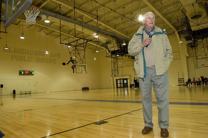 File:Bob-Knight-Nov-21-07-2.jpg