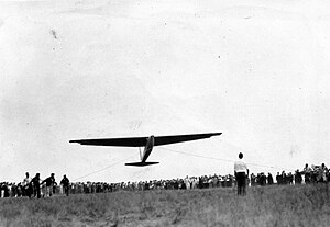 Bowlus SP-1 Kağıt Kanat - Redondo plajı - Aralık 1929.jpg