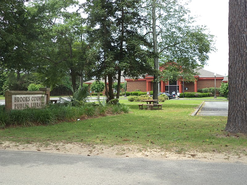 File:Brooks County Public Library, Quitman.JPG