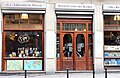 n° 34 : Devanture de l'ancienne Librairie Castaigne