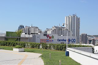 <span class="mw-page-title-main">CarrefourSA Maltepe Park</span> Shopping mall in Istanbul, Turkey