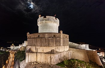 Tembok Dubrovnik