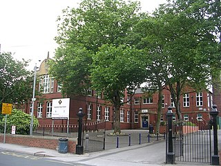<span class="mw-page-title-main">Castleford Academy</span> Academy in Castleford, West Yorkshire, England