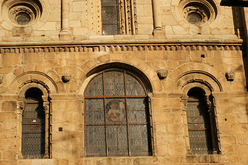 File:Catedral de Santa Maria (La Seu d'Urgell) - 7.jpg