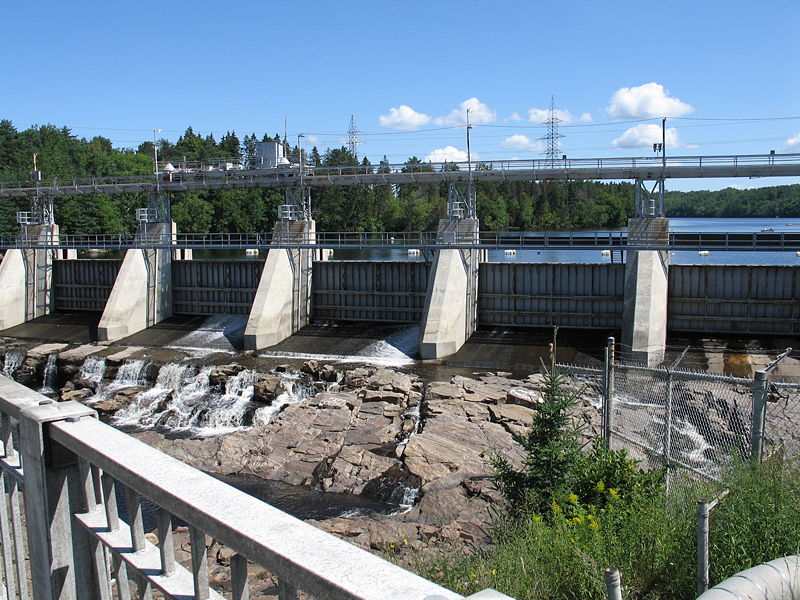 File:Centrale Shawinigan.JPG