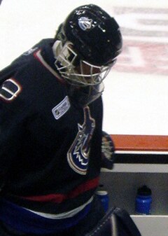 Cloutier in 2005 with the Canucks