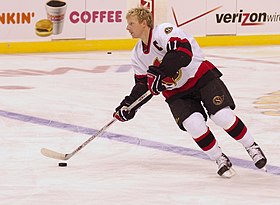 Daniel Alfredsson, warming up before a game